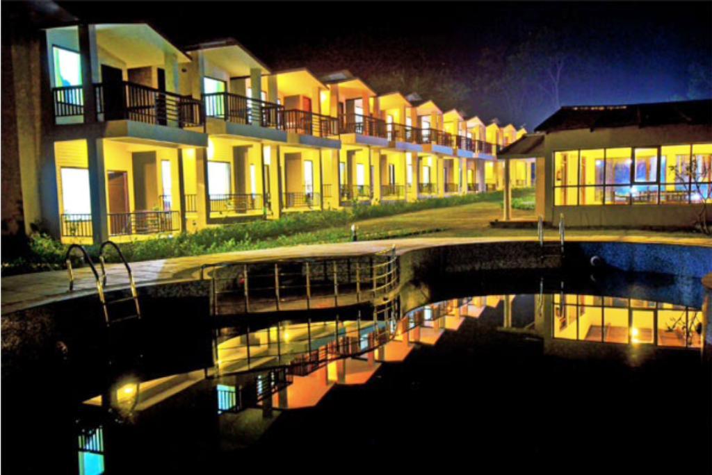 Corbett Rattan Hotel Garjia Buitenkant foto