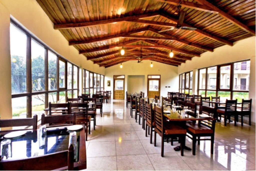 Corbett Rattan Hotel Garjia Buitenkant foto