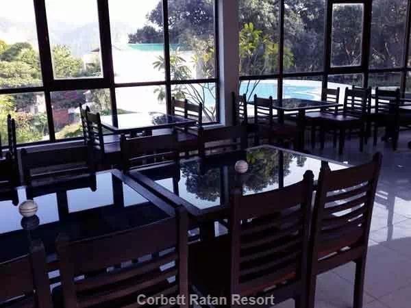 Corbett Rattan Hotel Garjia Buitenkant foto
